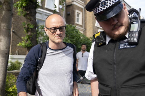 Βρετανία-Kορωνοϊός: Ελάσσονος σημασίας για την αστυνομία η παραβίαση των κανόνων του lockdown από πρωθυπουργικό σύμβουλο