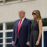 ΗΠΑ: Τι ζήτησε ο Τραμπ από την Μελάνια, προκαλώντας το απρόθυμο χαμόγελο της [ΒΙΝΤΕΟ]