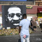 Τζoρτζ Φλόιντ: Ελεύθερος με εγγύηση αφέθηκε ο ένας από τους τέσσερις αστυνομικούς που εμπλέκονται στη δολοφονία