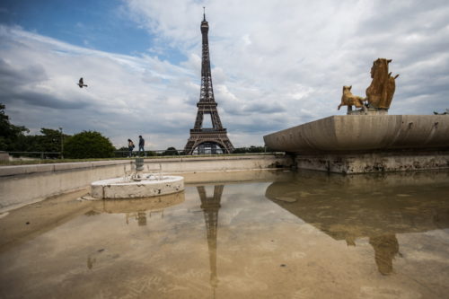 Γαλλία-κορωνοϊός: Άνοιξε σήμερα ο Πύργος του Άιφελ έπειτα από τρεις μήνες