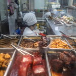 Βαριά ίχνη κορωνοϊού στην αγορά τροφίμων του Πεκίνου