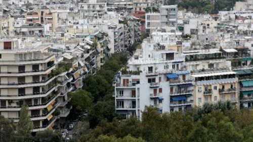 Έως τις 31 Αυγούστου παρατείνεται η προθεσμία για τα αδήλωτα τετραγωνικά