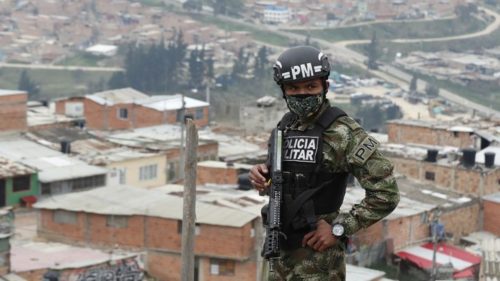 Κολομβία: Οκτώ στρατιώτες κατηγορούνται για τον βιασμό 13χρονης