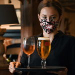 Μόσιαλος: Να τηρήσουν δημόσια πρόσωπα τα μέτρα για τον κορωνοϊό