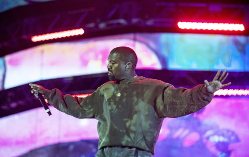 Ο Kanye West διέγραψε όλες τις αναρτήσεις του στο Instagram