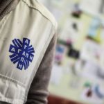 Πρόγραμμα έκτακτης οικονομικής στήριξης για 300 ευάλωτες μονογονεϊκές οικογένειες