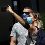 Κορωνοϊός: Οι 20 περιοχές όπου τα καταστήματα θα κλείνουν από 12.00 τα μεσάνυχτα και επιβάλλεται ανώτατο όριο στις συναθροίσεις