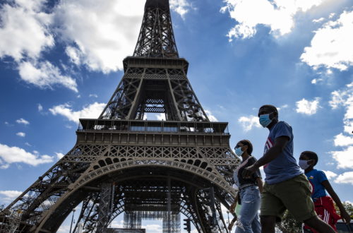 Γαλλία-Kορωνοϊός: Τεστ αντιγόνων θα αρχίσουν να γίνονται στα γαλλικά αεροδρόμια