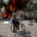 5 συλλήψεις στη Λέσβο για τον εμπρησμό του ΚΥΤ Μόριας