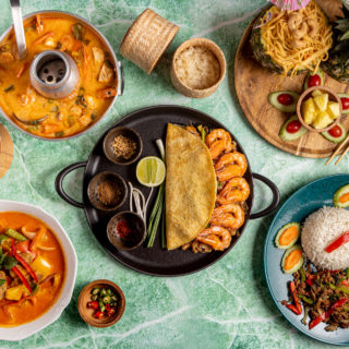 To six d.o.g.s μόλις δημιούργησε το νέο fun εστιατόριο της πόλης