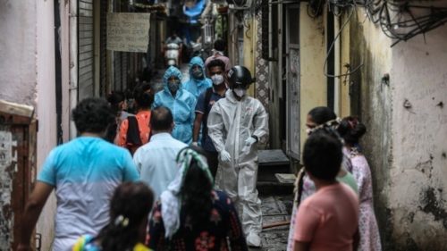 Η Ινδία η δεύτερη πλέον πληγείσα χώρα από την πανδημία