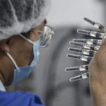 Βρετανία: Δε θα εμβολιαστούν όλοι κατά της COVID-19