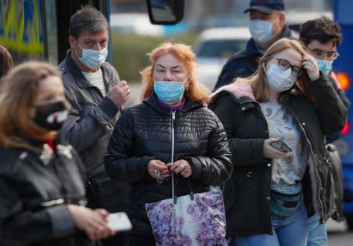 Ρωσία-κορωνοϊός: 11.615 νέες μολύνσεις από τον ιό
