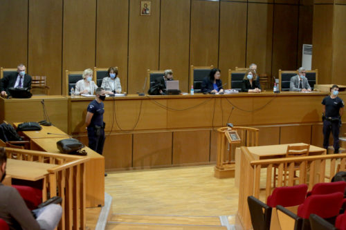 Δίκη Χρυσής Αυγής: Σήμερα αναμένεται η απόφαση του δικαστηρίου για τα ελαφρυντικά