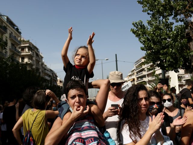 Η αντιφασιστική νίκη. Η πιο φωτεινή στιγμή του 2020!