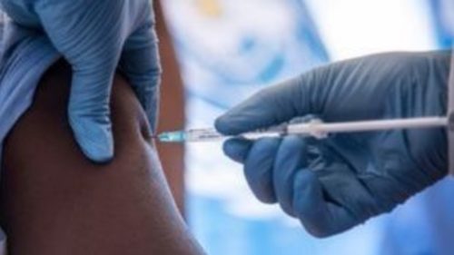 Bild: Στη Γερμανία ετοιμάζονται για εμβολιασμούς εναντίον του κορωνοϊού πριν το τέλος του έτους