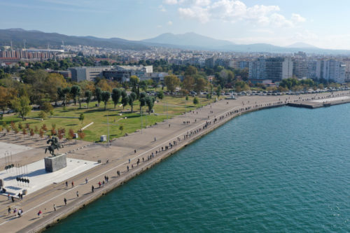 Στ. Πέτσας: «Σε τοπικό lockdown από αύριο Θεσσαλονίκη και Σέρρες. Ανοικτά τα σχολεία, SMS για τις μετακινήσεις»