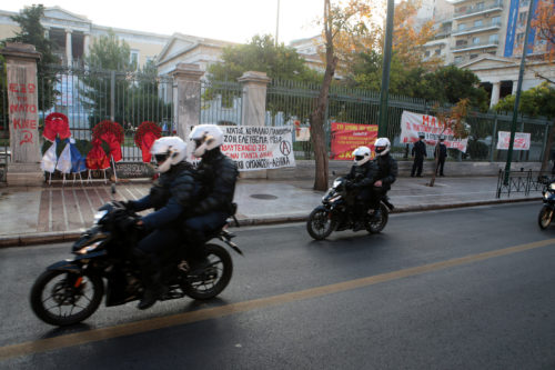 Με εντολή της ΕΛΑΣ έκλεισαν πέντε σταθμοί μετρό