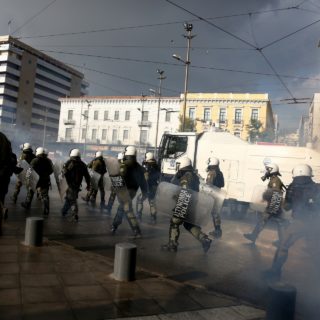 21 καρέ από τη 17η Νοέμβρη του 2020