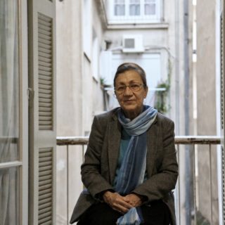 Η Κατερίνα Μάτσα μιλάει για την αδυναμία να πενθήσουμε στον καιρό της πανδημίας