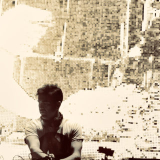 Ο G.Pal έχει περάσει το 1/3 της ζωής του μέσα σε στούντιο και κλαμπ. Και το γιορτάζει!