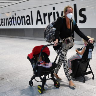 Βρετανία: Σήμερα τίθεται σε εφαρμογή η 14ήμερη καραντίνα σε ξενοδοχείο