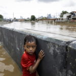 Μαλαισία: Οι καταρρακτώδεις βροχοπτώσεις ανάγκασαν 21.000 ανθρώπους να εγκαταλείψουν τα σπίτια τους