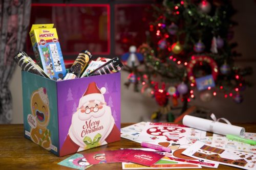 The Dudettes Holidays Box: Το πιο γιορτινό κουτί γεμάτο γιορτινές χειροτεχνίες και λιχουδιές έφτασε