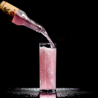 Απελευθέρωσε τις φυσαλίδες και τον mixologist που κρύβεις μέσα σου. Εμείς σου δείχνουμε τον τρόπο