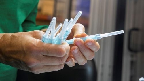 Κορωνοϊός: Έτσι θα μείνουν παγωμένα τα εμβόλια