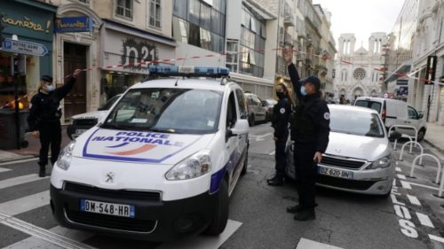 Τρεις αστυνομικοί νεκροί και ένας τραυματίας από πυρά στην κεντρική Γαλλία