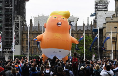 Το Museum of London απέκτησε το μπαλόνι Trump Baby
