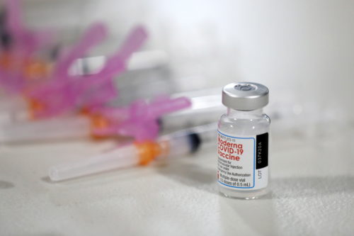 Το 8% των αρχικά εμβολιασμένων στις ΗΠΑ δεν έκαναν την προγραμματισμένη δεύτερη δόση