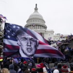 ΗΠΑ: Πώς τα υπερσυντηρητικά μέσα ενημέρωσης υποβάθμισαν τη σοβαρότητα της εισβολής στο Καπιτώλιο