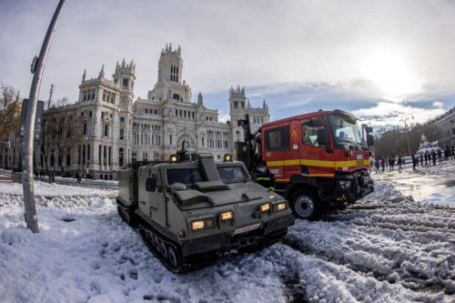Η Μαδρίτη στο έλεος σφοδρής χιονοθύελλας