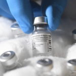 Πλήρη έγκριση εξασφαλίζει το εμβόλιο της Pfizer