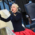 ΗΠΑ: Η Lady Gaga συγκίνησε, τραγουδώντας τον Εθνικό Ύμνο [BINTEO]