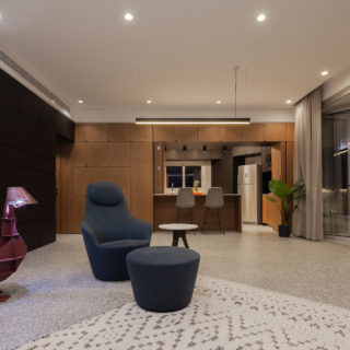 Mέσα σε ένα σπίτι που αρχιτέκτονες και ένοικοι διασκέδασαν με τον σχεδιασμό του