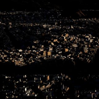 Μια πόλη περιμένει