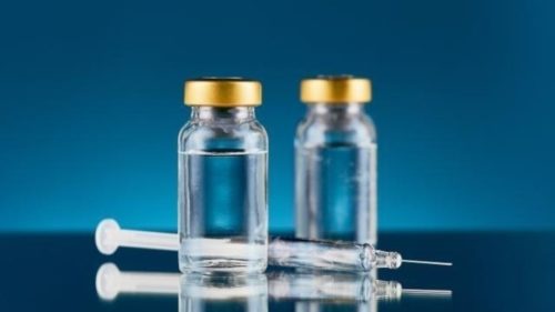 Η Ιταλία θα κινηθεί νομικά κατά της Pfizer για την καθυστέρηση στις παραδόσεις εμβολίων