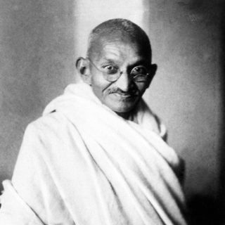 Στις 30 Ιανουαρίου του 1948 δολοφονείται στο Νέο Δελχί ο Μαχάτμα Γκάντι