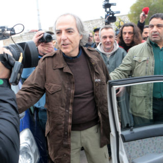 Αίτημα αναβολής έκτισης ποινής για Κουφοντίνα από Ιωάννα Κούρτοβικ και Θέμη Σοφό