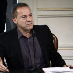 ΜέΡΑ25: «Κυρία Μενδώνη, θα ανακοινώσετε τον πραγματικό λόγο παραίτησης του κ. Λιγνάδη;»