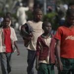 Νιγηρία: Ένοπλοι απήγαγαν 317 μαθήτριες από σχολείο