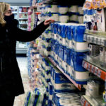 «Μήδεια»-Αττική: Τί ώρα θα κλείσουν τα σούπερ μάρκετ στην Αττική