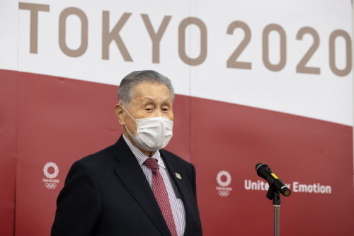 Σεξισμός στους Ολυμπιακούς Αγώνες του Τόκιο: «Να περιορίσουμε τον χρόνο που θα μιλούν οι γυναίκες»