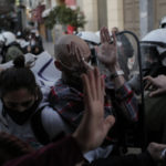 Επεισόδια με χρήση χημικών και αύρας στη νέα πορεία αλληλεγγύης για τον Δ. Κουφοντίνα [ΒΙΝΤΕΟ]