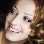 #MeToo: Η Λυδία Σέρβου καταγγέλλει τον συνθέτη Δήμο Μούτση για σεξουαλική παρενόχληση όταν ήταν 15 χρονών