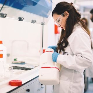 Φαρμακευτική: Η συναρπαστική επιστήμη του μέλλοντος