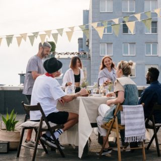 8 καθημερινά «κορωνο-λάθη» που κάνουμε σχεδόν όλοι